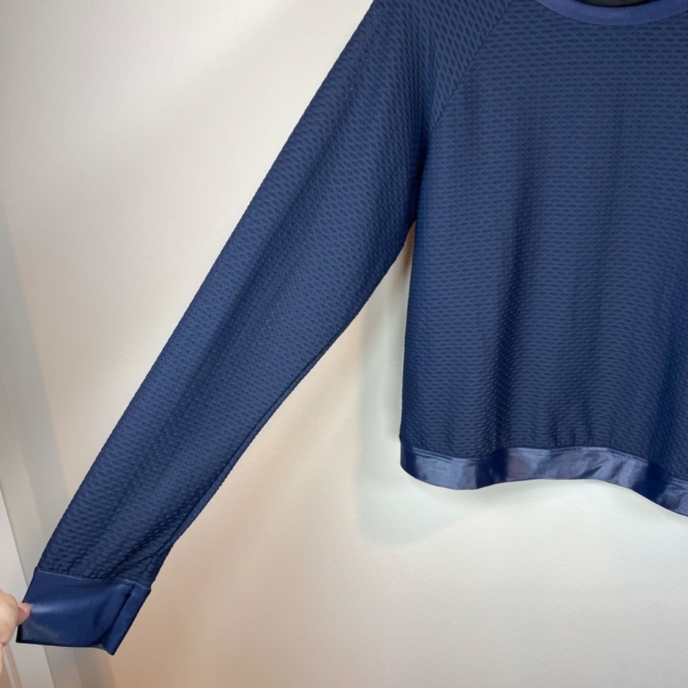 Koral Sofia Mesh Long Sleeve Shirt Top Midnight Blue Pullover Textured UV Medium - Picture 6 of 16